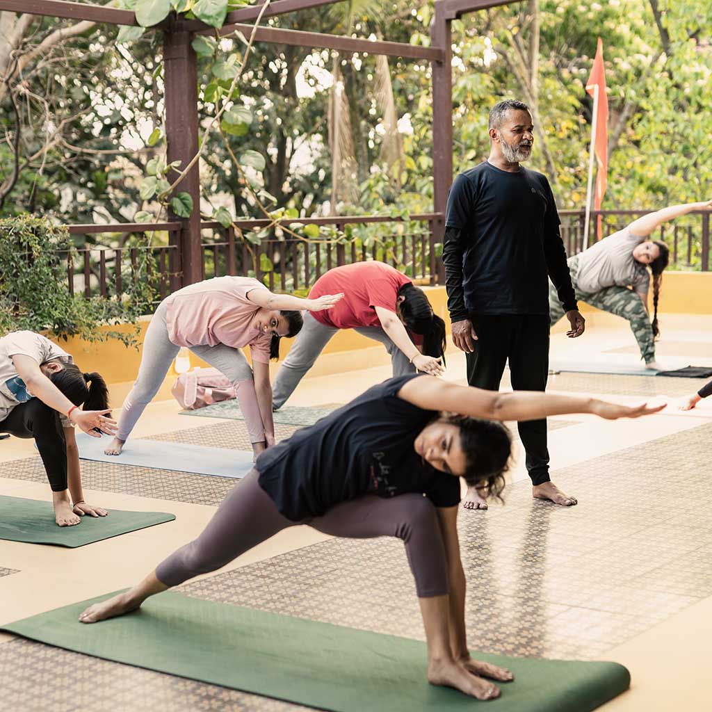 Tourists attending a yoga class in Lake Atitlan, showcasing activities included in Lake Atitlan daily budget