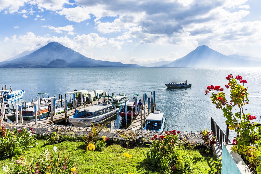 Best time to visit Lake Atitlán with clear weather views