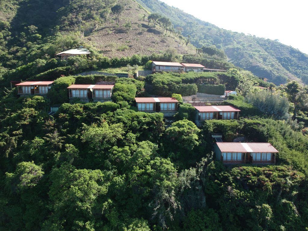 Loma de Atitlán property overview