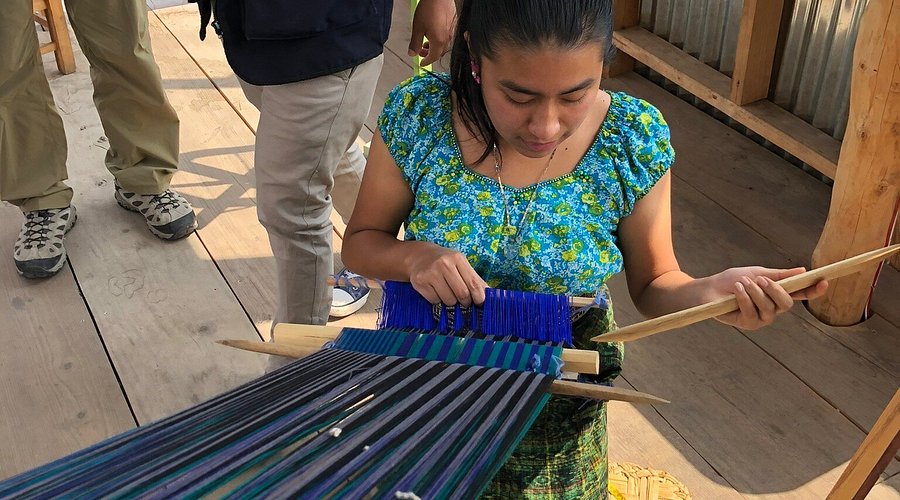 Weaving cooperative workshop